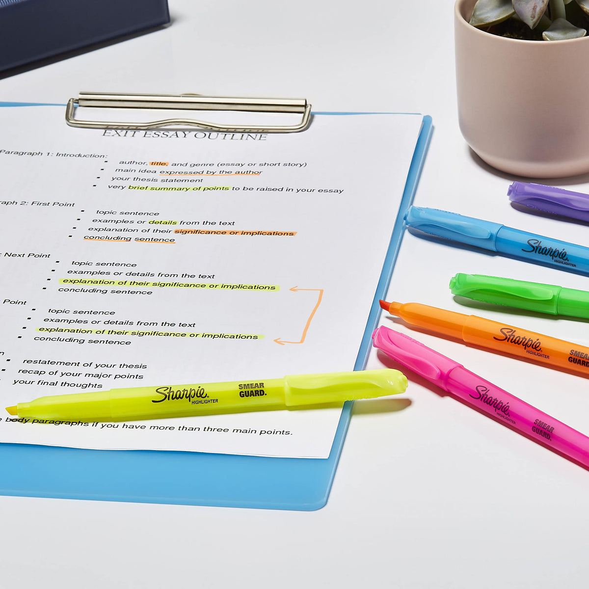 Sharpie Pocket Style Highlighters, Chisel Tip Highlighter Marker Set, Assorted Fluorescent Highlighters, Perfect For Office Supplies, School Supplies, 12 Count-UPStoxs